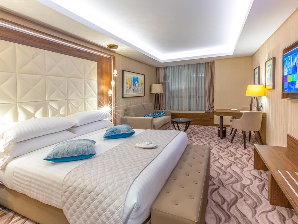 Az Hotels Grand Oran Es Senia Exterior foto